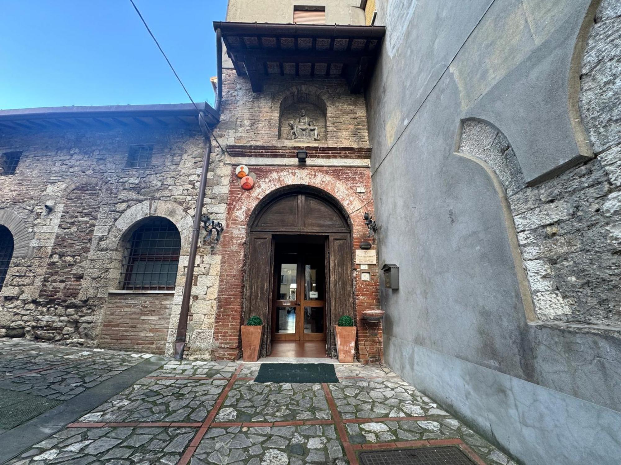 Hotel Monastero Ss. Annunziata Todi Exterior foto